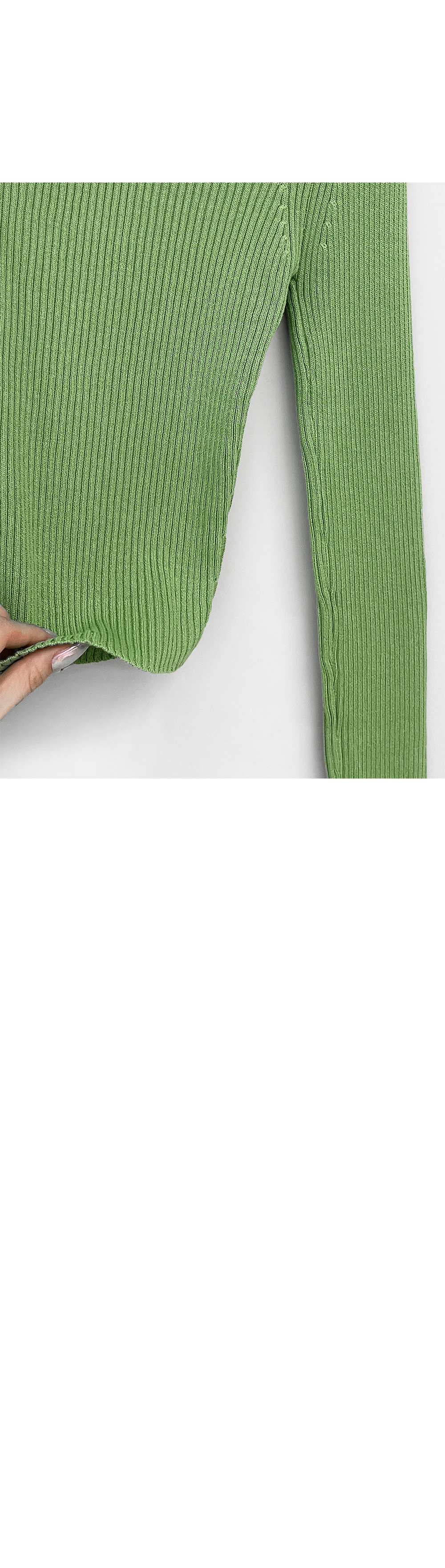 suspenders skirt/pants detail image-S1L16